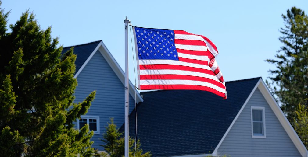 American_flag_houses