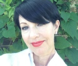 headshot1
