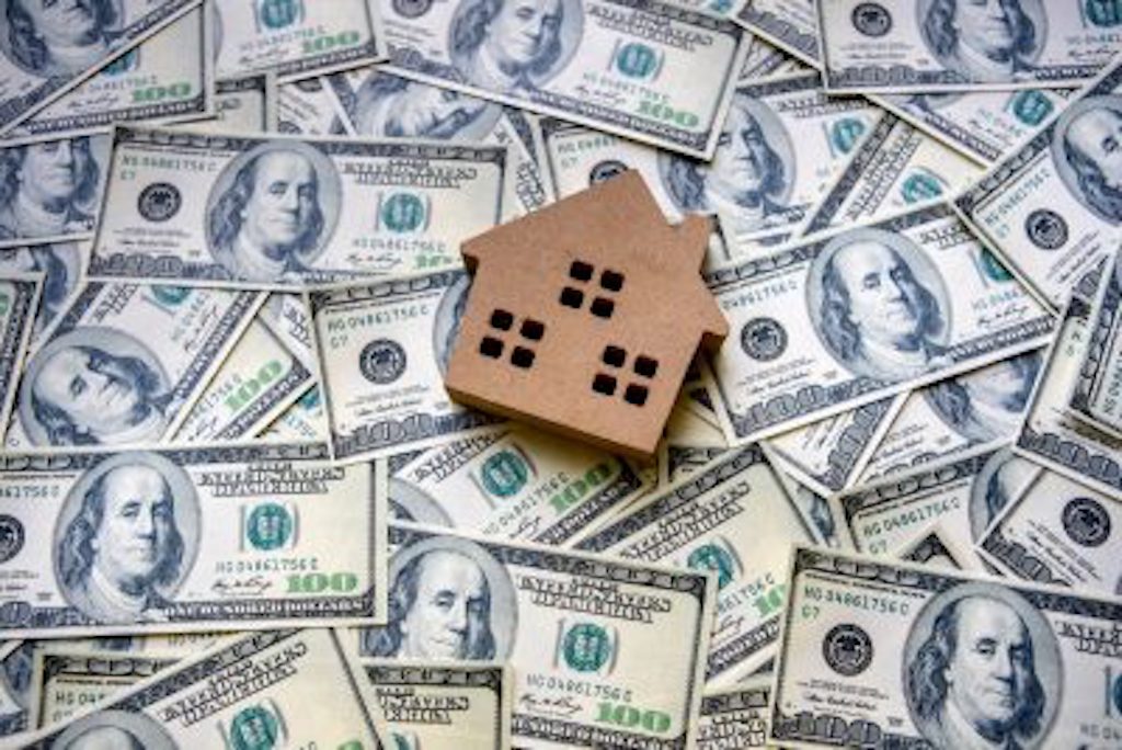 Cash buyers are scooping up homes like mad - HousingWire