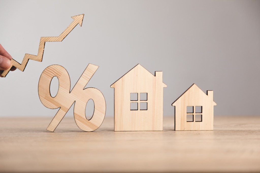 concept  interest rates on mortgages.