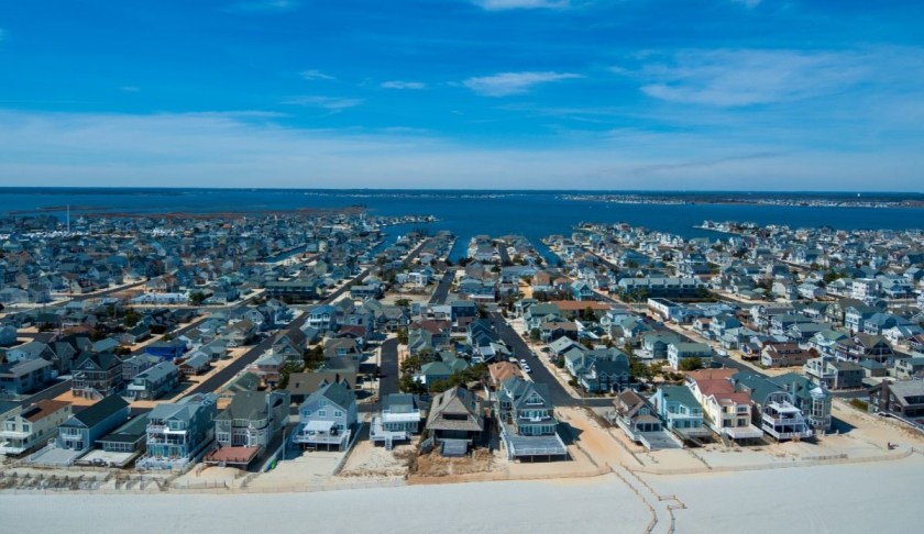 Houses-Neighborhoods, Single Family 30