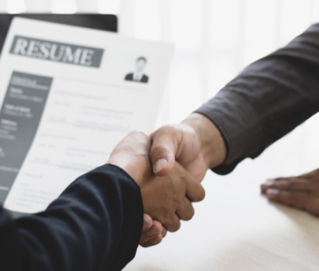 FI-jobs-in-real-estate