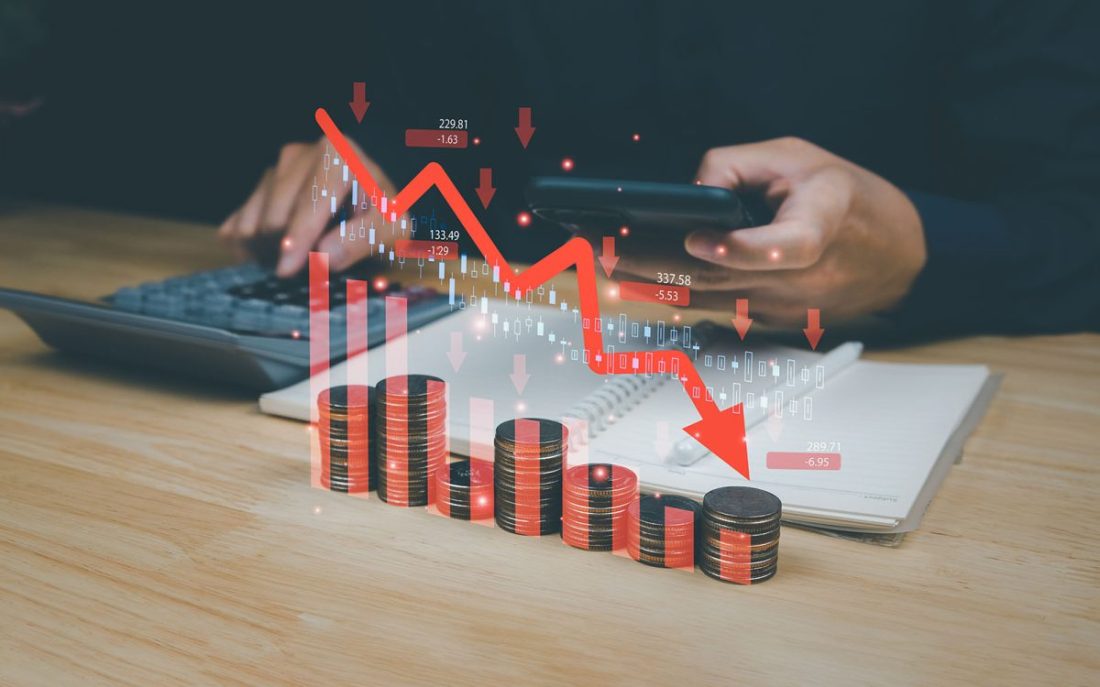 Risk Collapse, finance, economy, businessman showing financial g