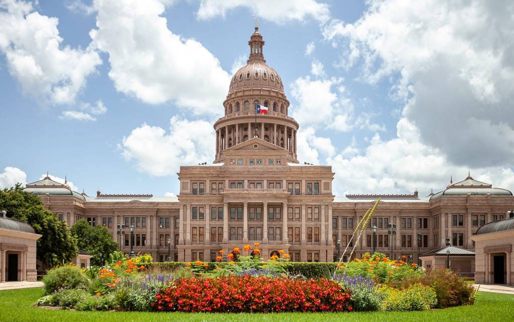 austin--tx_statehouse_hero
