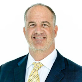 Dan Duffy headshot