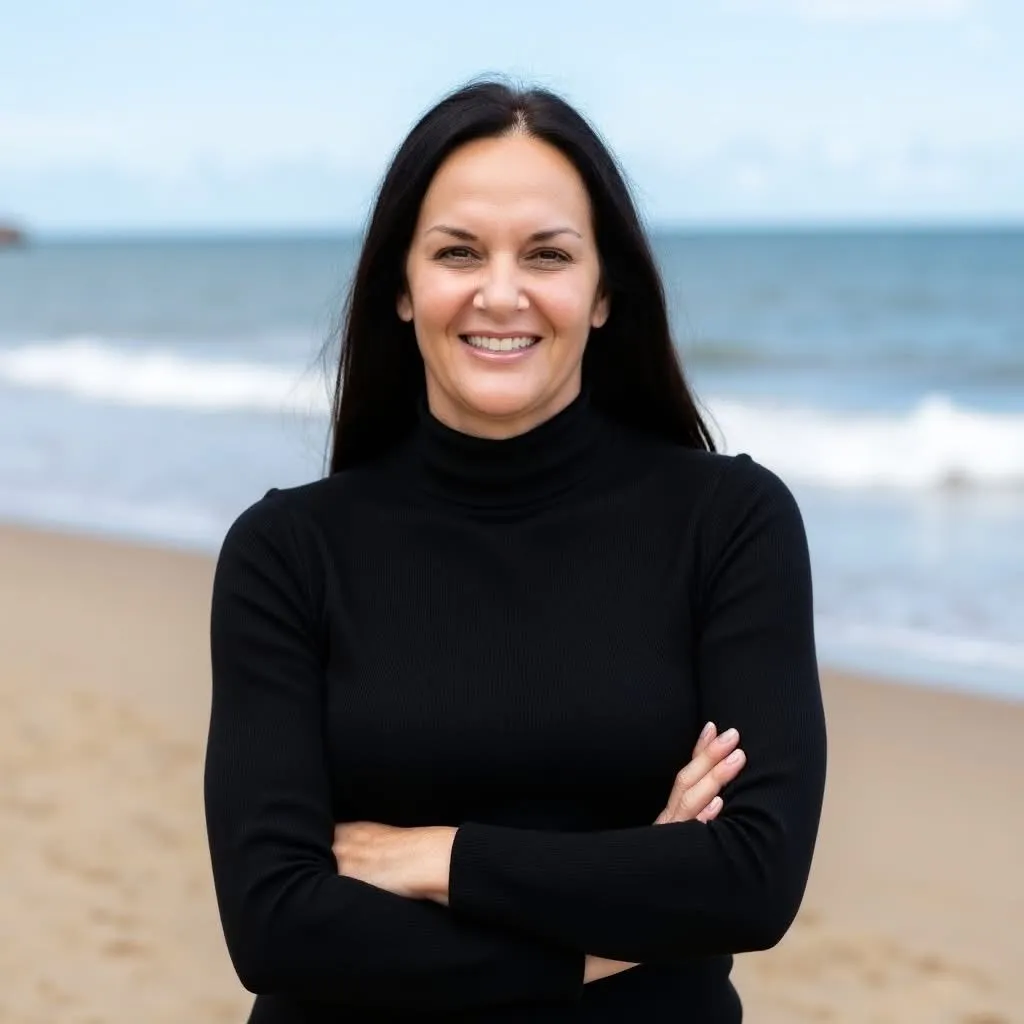 Simone Kelly